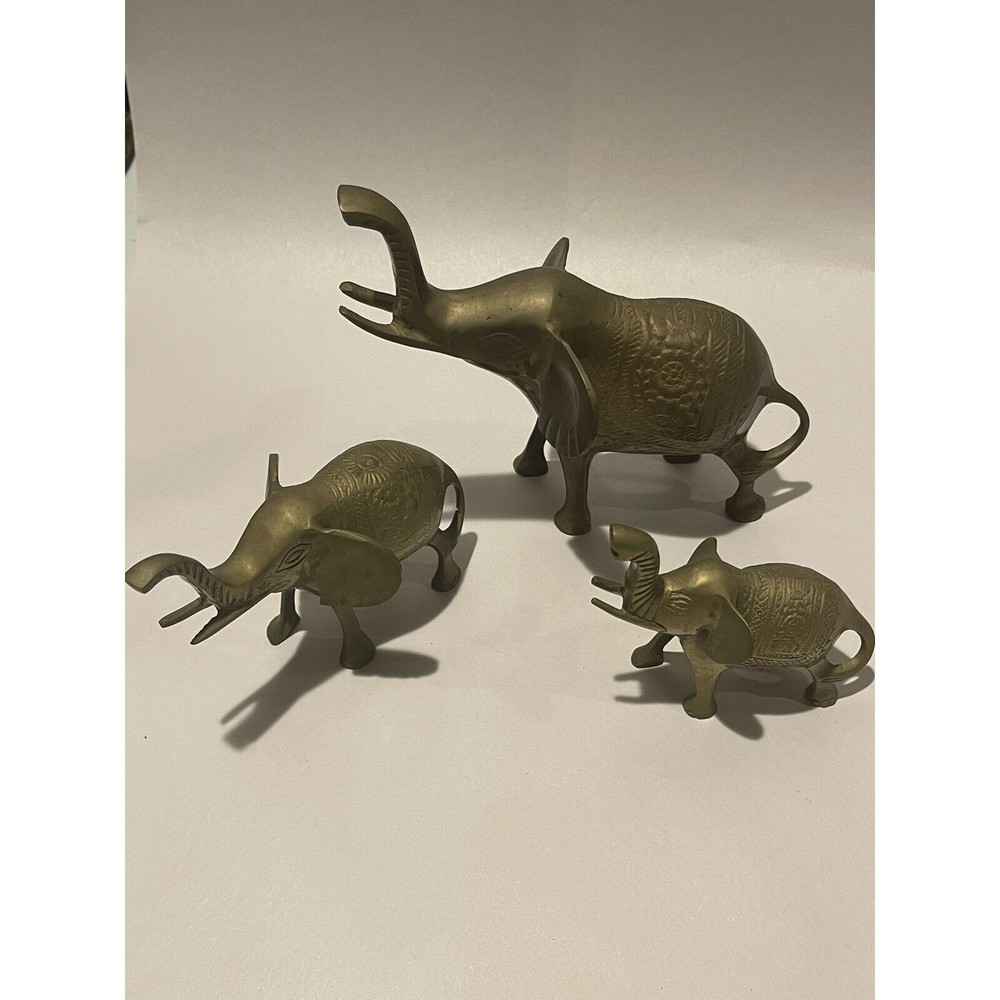 Set Of 3 Very Detailed BRASS ELEPHANTS FAMILY Figures Made in India